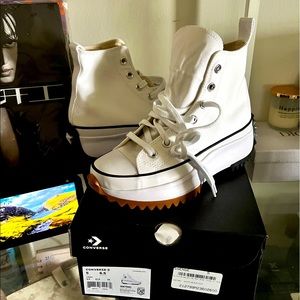 Converse White Run Star Hike